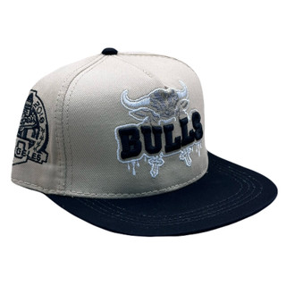 کلاه کپ بک فیت کرم طرح BULLS